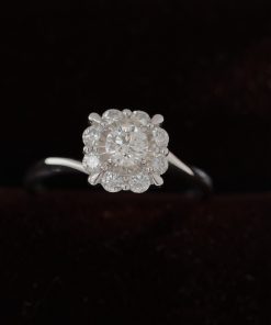 18k White Gold Women's Ring With Crafted Natural Diamonds (2)