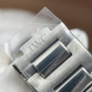 IWC Ingenieur Super Clone Watches Green Dial GH Factory 40mm (1)