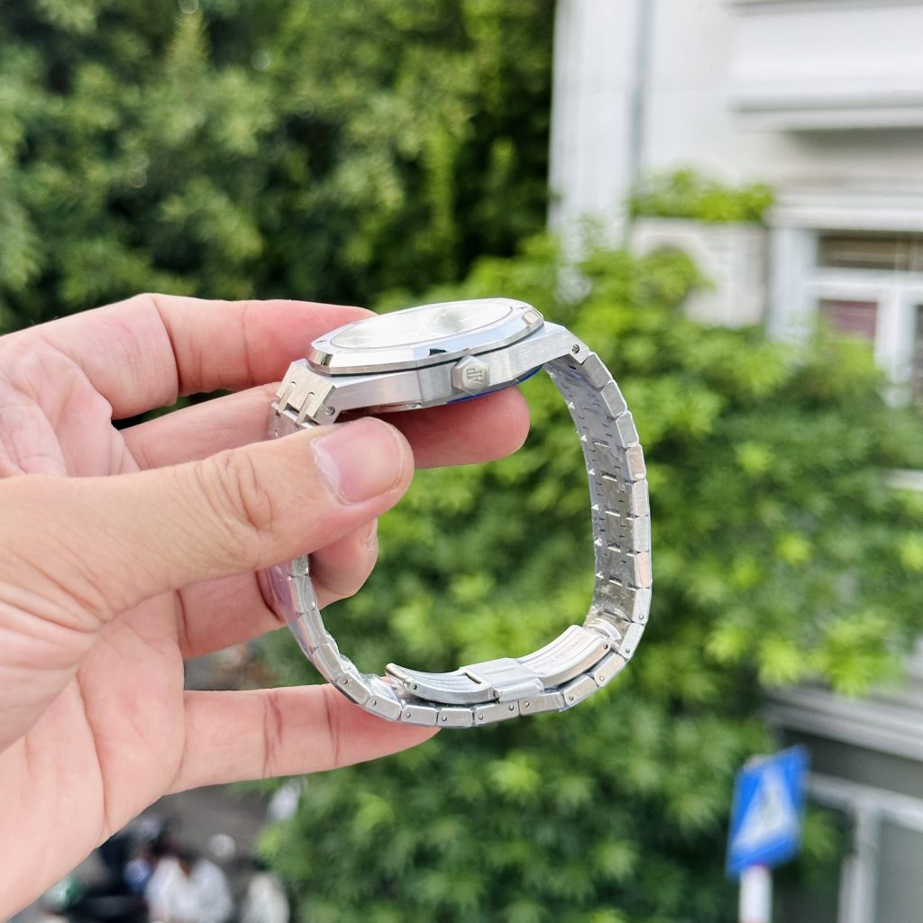 Audemars Piguet 15510ST Blue Dial Replica Watches Best Quality 41mm (1)