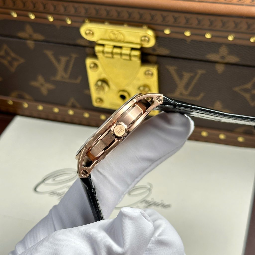 Audemars Piguet Code 11.59 Selfwinding 15210OR Replica 11 Watch Black Dial APS Factory 41mm (2)