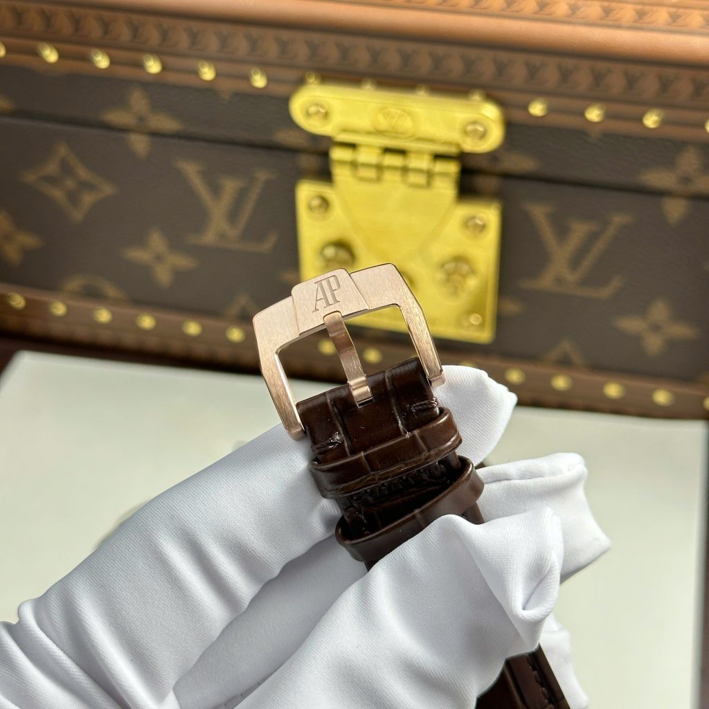 Audemars Piguet Code 11.59 Selfwinding 15210OR Replica Watches White Dial APS Factory 41mm (2)