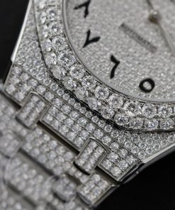 Audemars Piguet Iced Out Customs Full Moissanite Diamonds Royal Oak Replica 41mm (11)