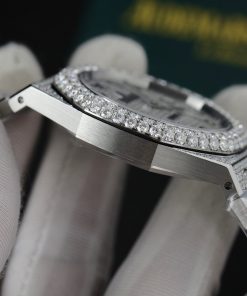 Audemars Piguet Iced Out Customs Full Moissanite Diamonds Royal Oak Replica 41mm (11)