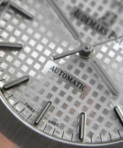 Audemars Piguet Replica Watch Royal Oak 15450ST White Dial APS Factory 37mm (3)