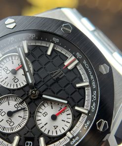 Audemars Piguet Replica Watch Royal Oak Offshore Chronograph 26420 Black Dial APP Factory 43mm (2)