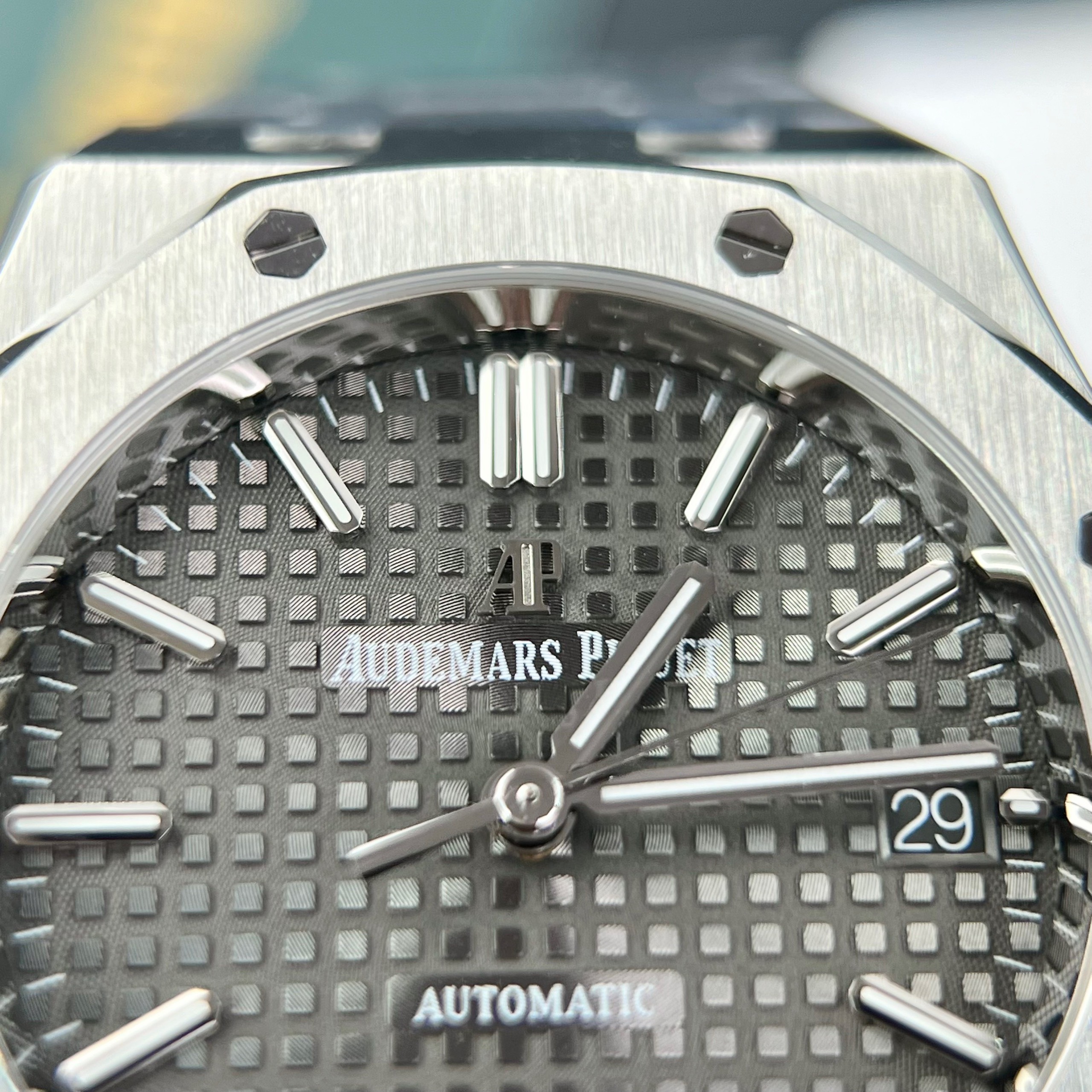 Audemars Piguet Replica Watches Royal Oak Grey Dial 15450ST IP Factory 37mm (8) Audemars Piguet Replica Watches Royal Oak Grey Dial 15450ST IP Factory 37mm (2)