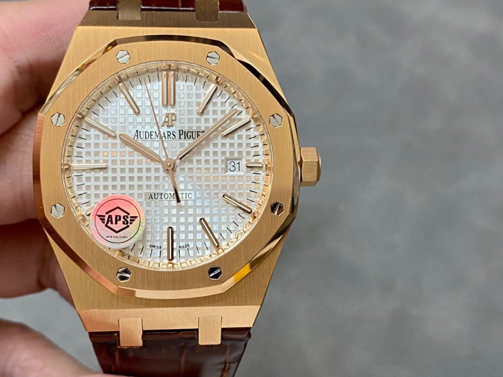Audemars Piguet Royal Oak 15400OR Replica Watch APS NEW 2024 41mm (1)