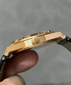 Audemars Piguet Royal Oak 15400OR Upgraded Weight Best Replica 41mm (1)