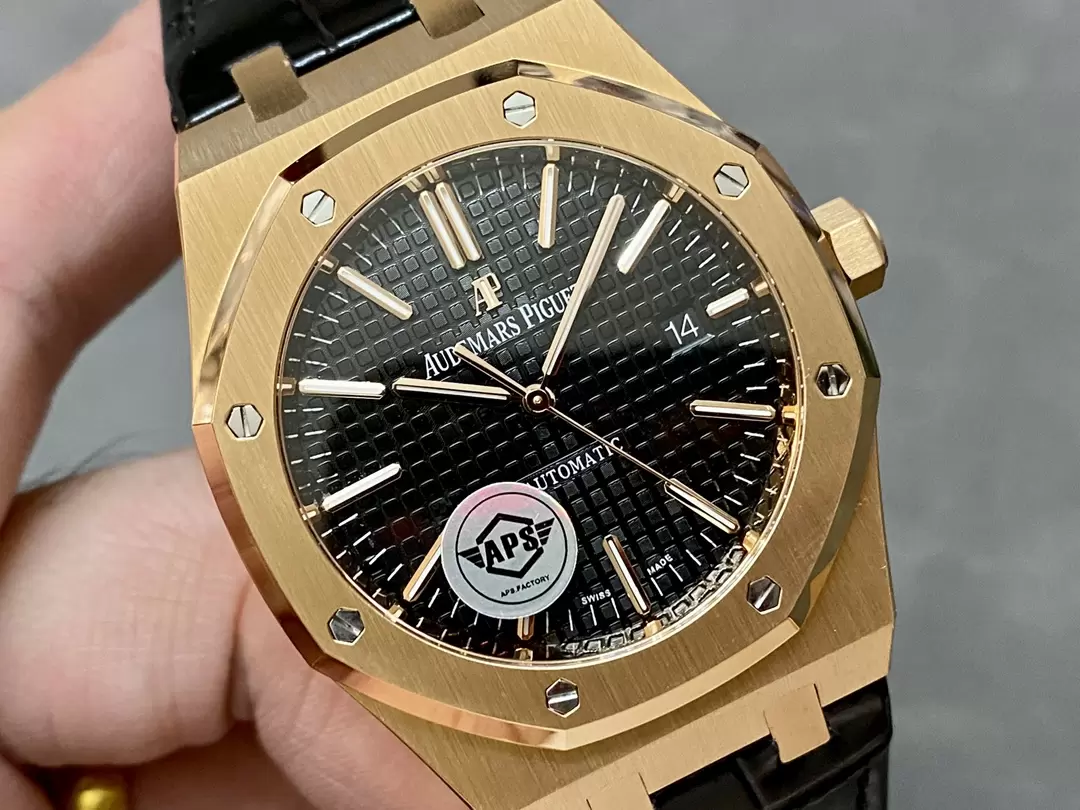 Audemars Piguet Royal Oak 15400OR Upgraded Weight Best Replica 41mm (9) Audemars Piguet Royal Oak 15400OR Upgraded Weight Best Replica 41mm (1)