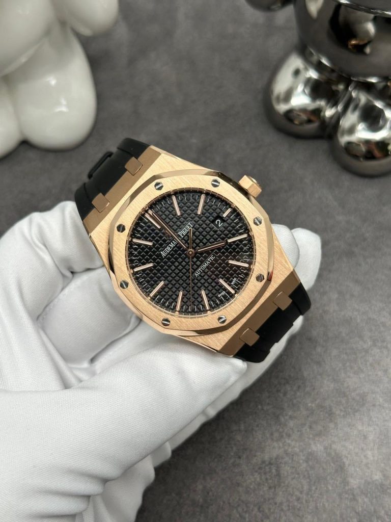 Audemars Piguet Royal Oak 15500OR 18K Solid Yellow Gold VVIP Customs 41mm (1)