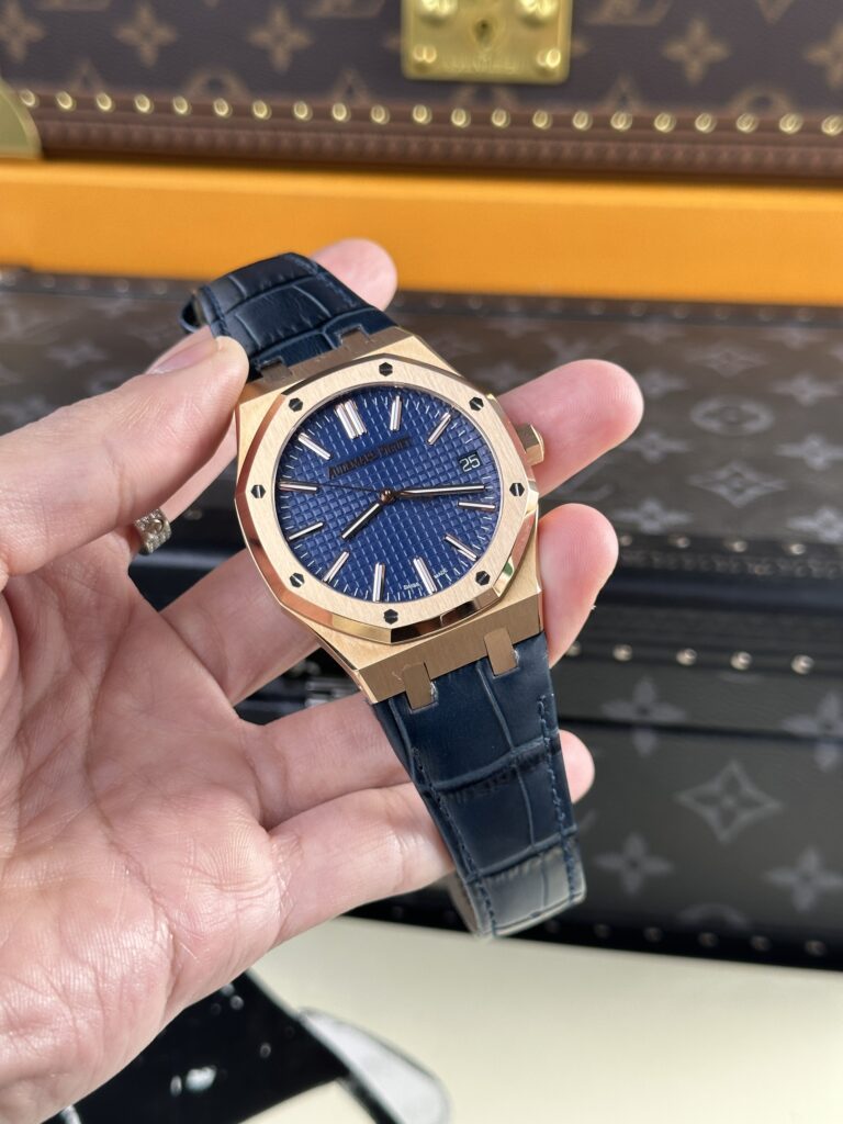 Audemars Piguet Royal Oak 15510OR Replica Watches Blue Color 41mm (9)