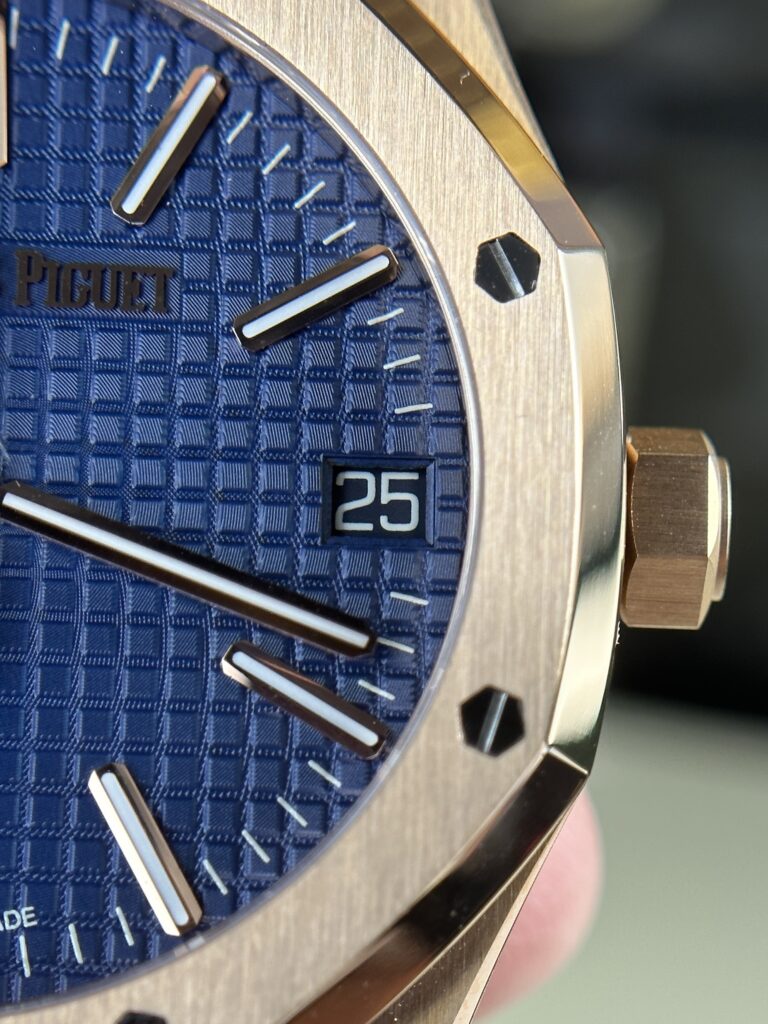 Audemars Piguet Royal Oak 15510OR Replica Watches Blue Color 41mm (9)