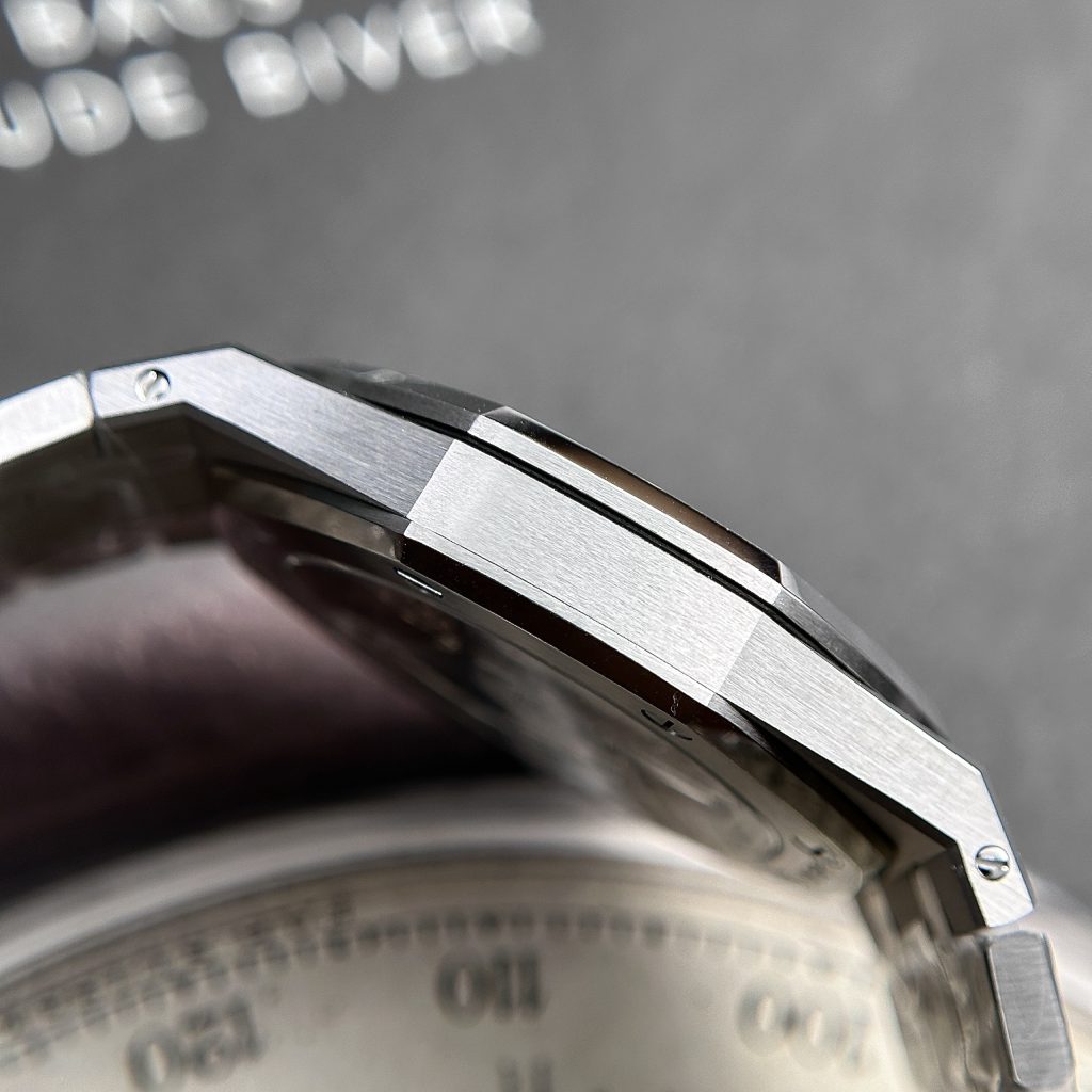 Audemars Piguet Royal Oak 16202ST 50th Anniversary Jumbo Replica Watch 39mm (1)