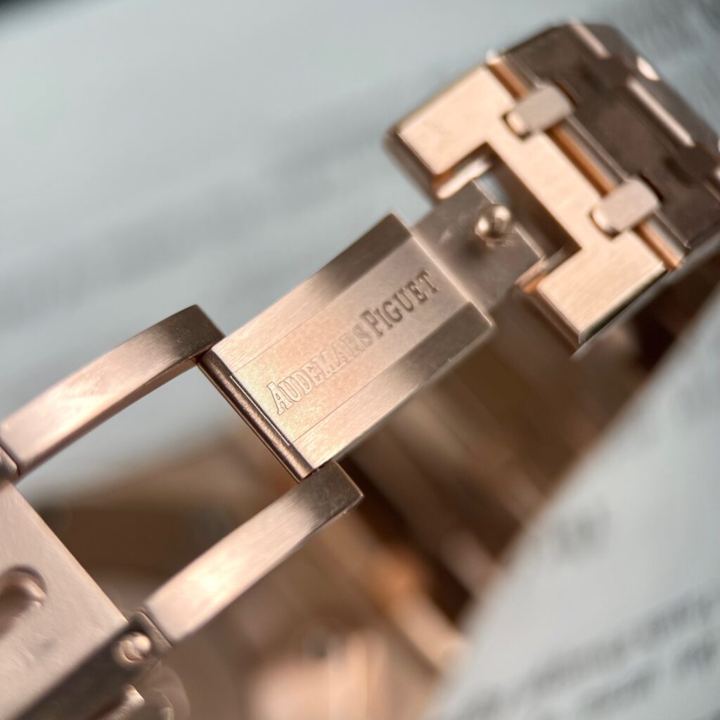 Audemars Piguet Royal Oak 26239OR Rose Gold Wrapped 41mm (3)