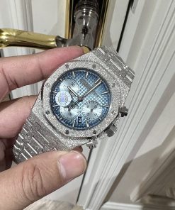 Audemars Piguet Royal Oak 26331 Frosted-Gold Replica Watches OM Factory (6)
