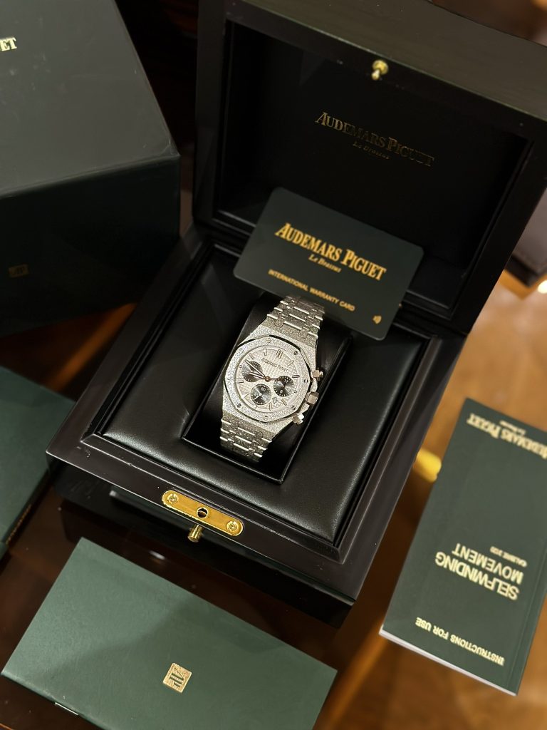 Audemars Piguet Royal Oak 26331BC Frosted Gold OM Factory 41mm (1)