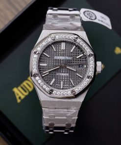 Audemars Piguet Royal Oak Customs Moissanite Diamonds Bezel IPF 37mm (3)