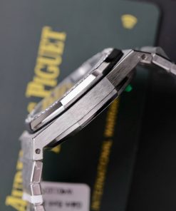 Audemars Piguet Royal Oak Customs Moissanite Diamonds Bezel IPF 37mm (3)