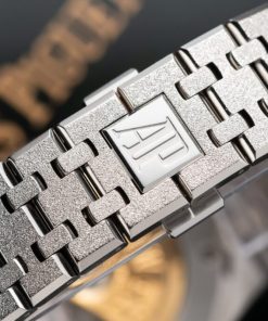 Audemars-Piguet Royal Oak Frosted Gold 15454BC Replica Watches 37mm (8)