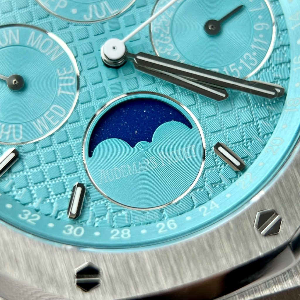 Audemars Piguet Royal Oak Ice Blue 26574ST Best Replica Watch 41mm (1)