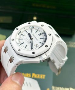 Audemars Piguet Royal Oak Offshore 15707CE White Replica APS 42mm (2)