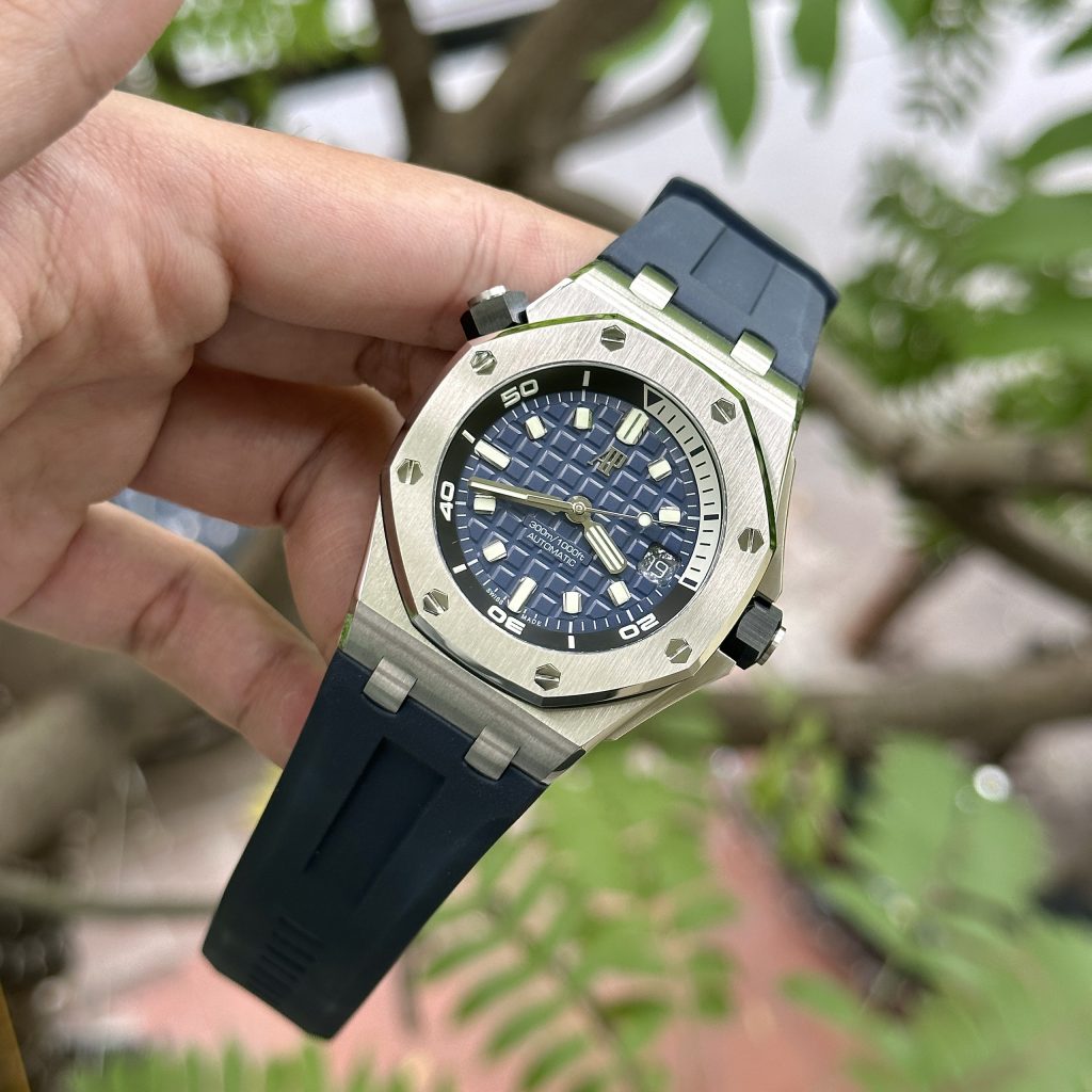 Audemars Piguet Royal Oak Offshore 15720ST Blue Replica APS 42mm (2)
