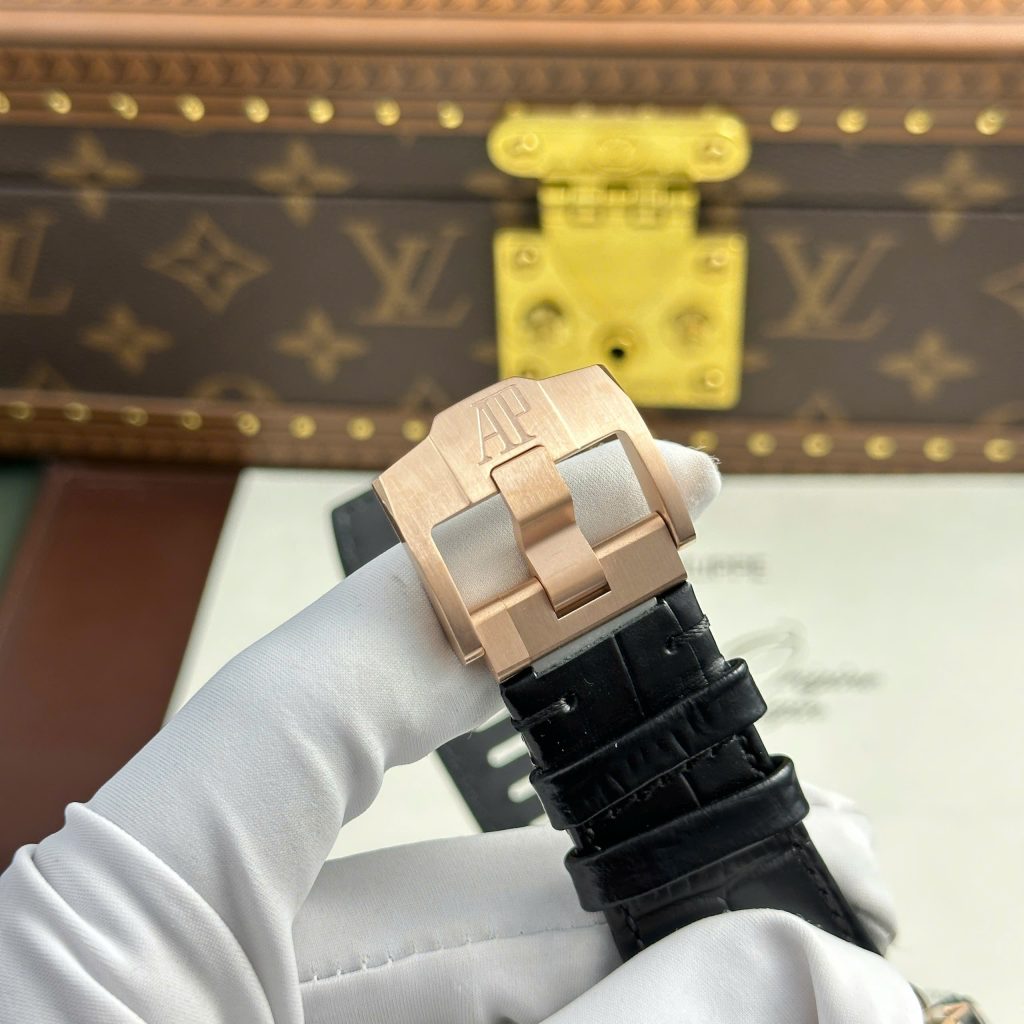 Audemars Piguet Royal Oak Offshore Chronograph 26420 Rose Gold Replica Watches Black Dial APP Factory 43mm (2)