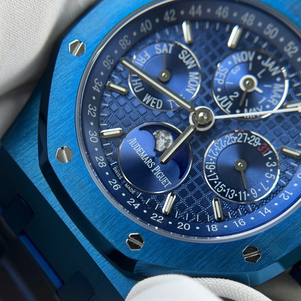 Audemars Piguet Royal Oak Perpetual Calendar 26579CS Replica 11 Watch Blue BBR Factory 41mm (2)