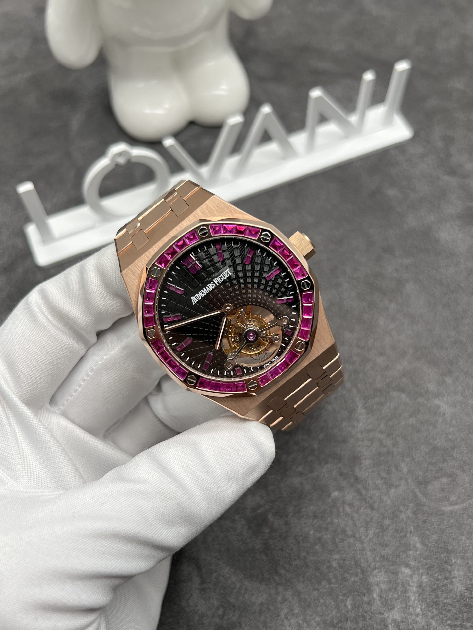 Audemars Piguet Royal Oak Tourbillon Real Gold & Natural Red Ruby Watch 41mm (3) Audemars Piguet Royal Oak Tourbillon Real Gold & Natural Red Ruby Watch 41mm (1)
