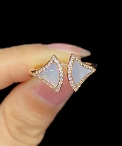 Bvlgari Divas Dream Womens Ring 18K Rose Gold Mother Of Pearl Custom (2)