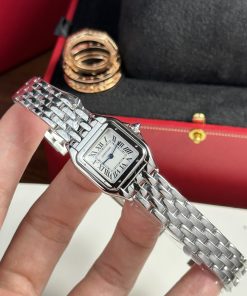 Cartier Panthere Replica Watches Womens Metal Wire BV Factory 23x30mm (2)