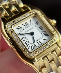 Cartier Panthere Replica Watches Womens Metal Wire Yellow 23x30mm (2)