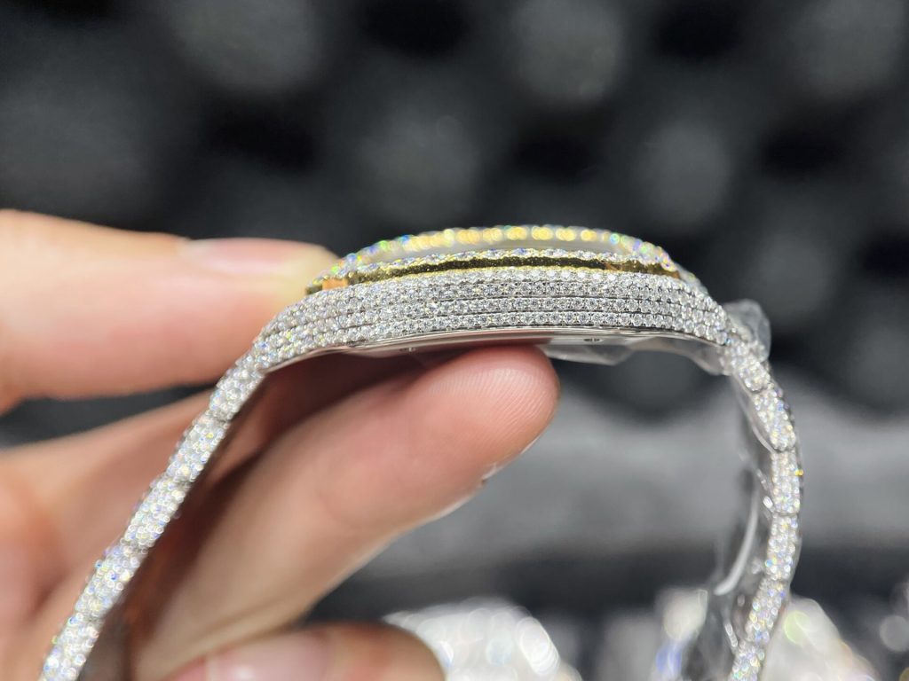 Cartier Santos Iced Out Moissanite Demi Gold Replica Watch (1)