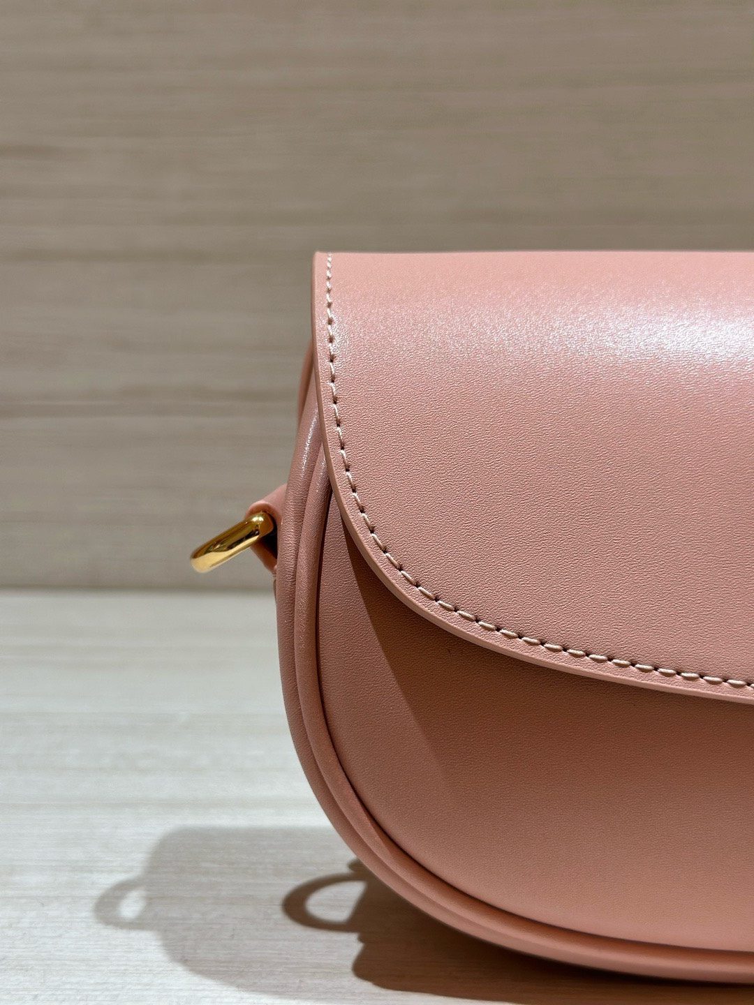 Dior Boby Womens Replica Bags Cowhide Pink 21x12x5cm (3) Dior Boby Womens Replica Bags Cowhide Pink 21x12x5cm (2)