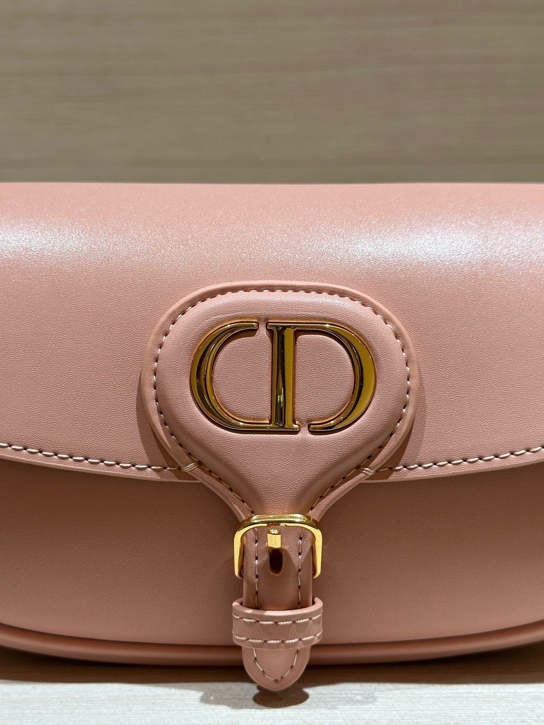 Dior Boby Womens Replica Bags Cowhide Pink 21x12x5cm (4) Dior Boby Womens Replica Bags Cowhide Pink 21x12x5cm (2)