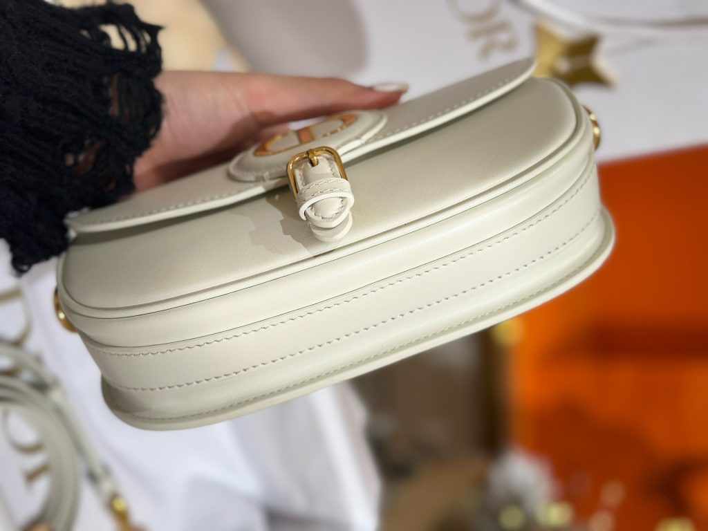 Dior Boby Womens Replica Bags Cowhide White 21x12x5cm (2)