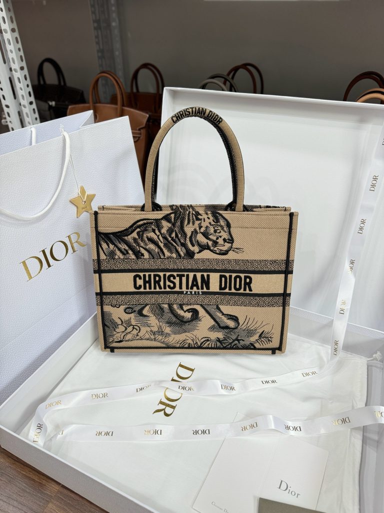 Dior Book Tote Replica Bags Womens Tiger Stripes Pattern 36cm (2)