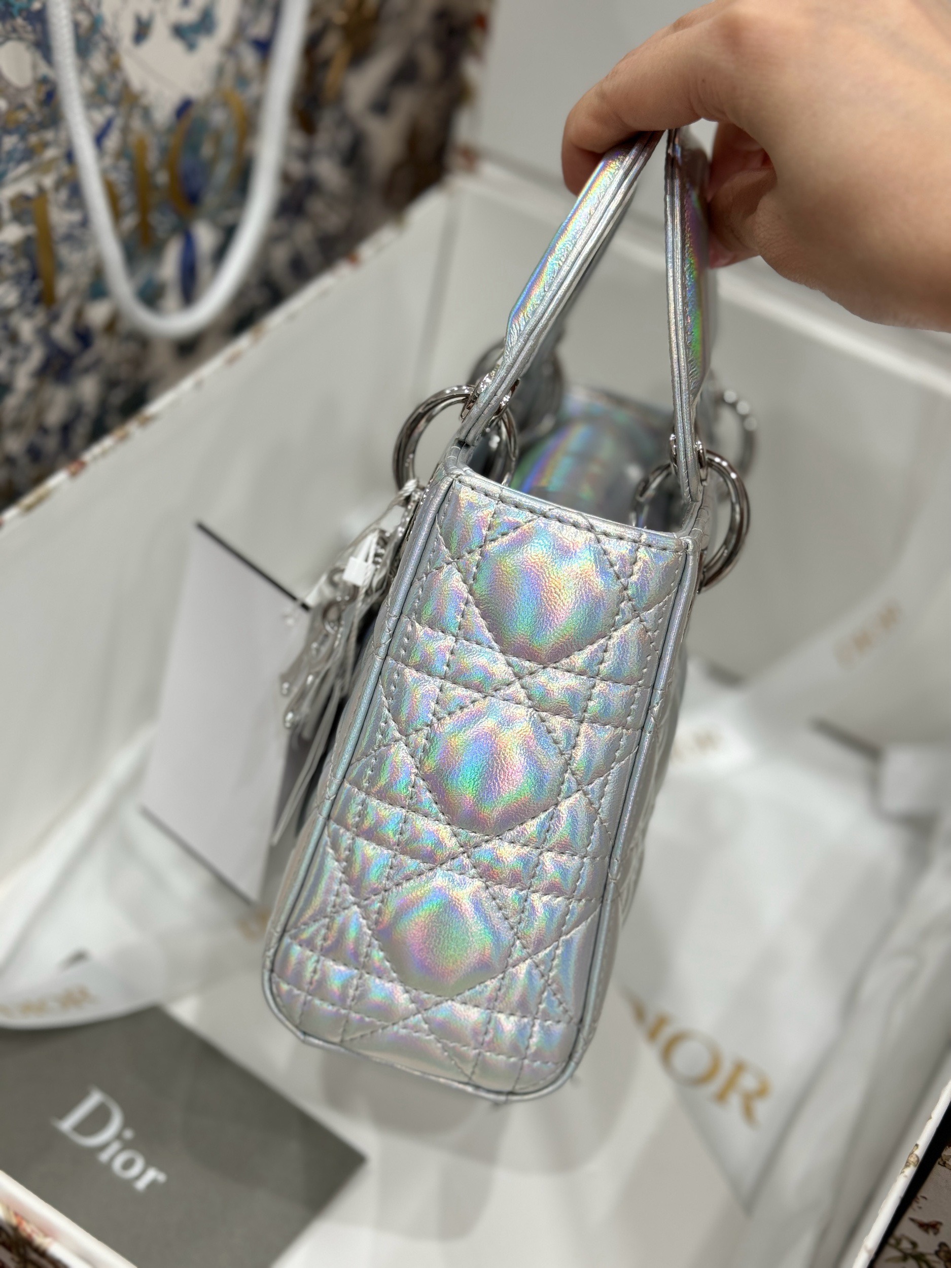 Dior Lady Best Replica Bags Womens Silver Sheepskin 17cm (5) Dior Lady Best Replica Bags Womens Silver Sheepskin 17cm (2)