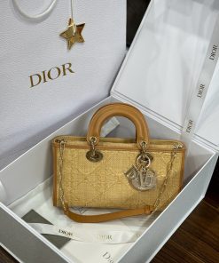Dior Lady D-Joy Replica Handbags Womens Rattan Material 22cm (2)