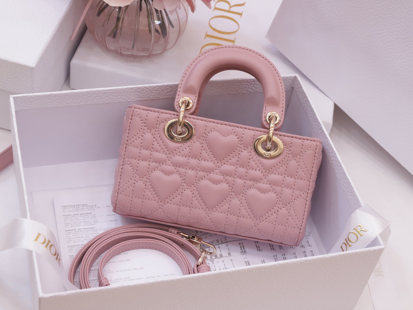 Dior Lady D-Joy Womens Pink Heart Pattern Replica Bags 16 (8) Dior Lady D-Joy Womens Pink Heart Pattern Replica Bags 16 (2)