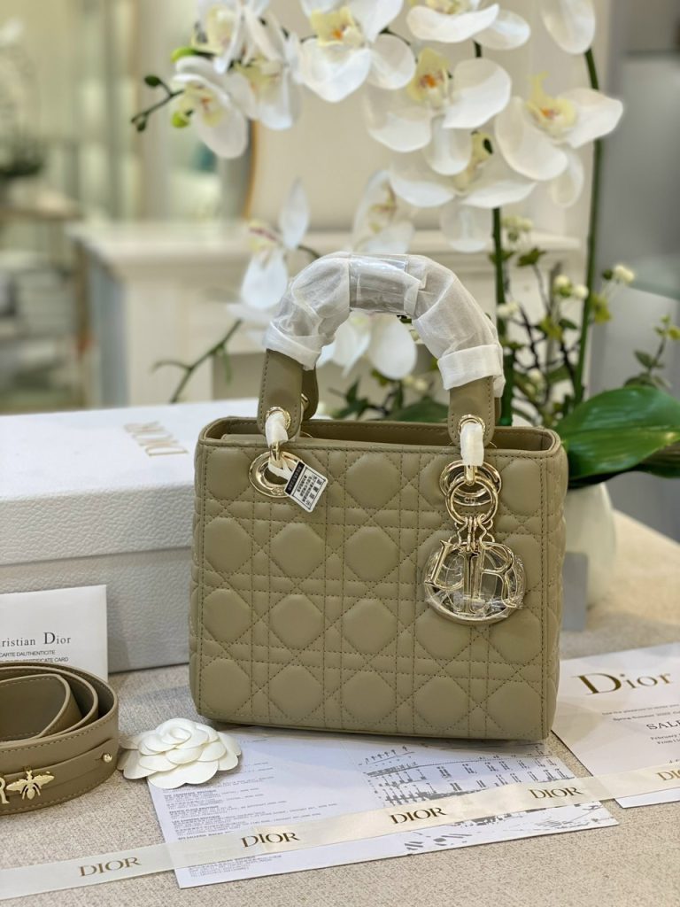 Dior Lady Replica Bags Beige Cannage Lambskin Size 20cm (2)