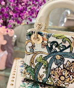 Dior Lady Womens Best Replica Bags Elephant Texture 12×10 (2)