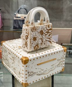 Dior Lady Womens Best Replica Bags Sun Pattern 17cm (1)