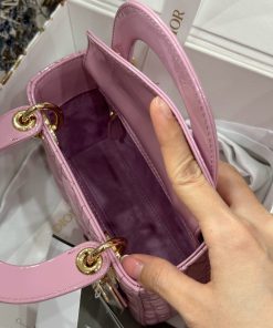 Dior Lady Womens Pink Best Replica Bags Lock Gold 17cm (2)