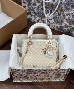 Dior Lady Womens Replica Bags Detail Pearl Embellished 17cm (2)