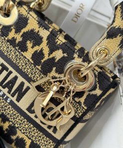 Dior Lady Womens Replica Handbags Embroidered Fabric 17cm (2)