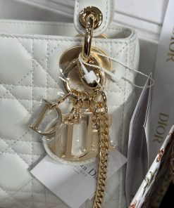 Dior Lady Womens White Best Replica Bags Gold Lock 17cm (2)