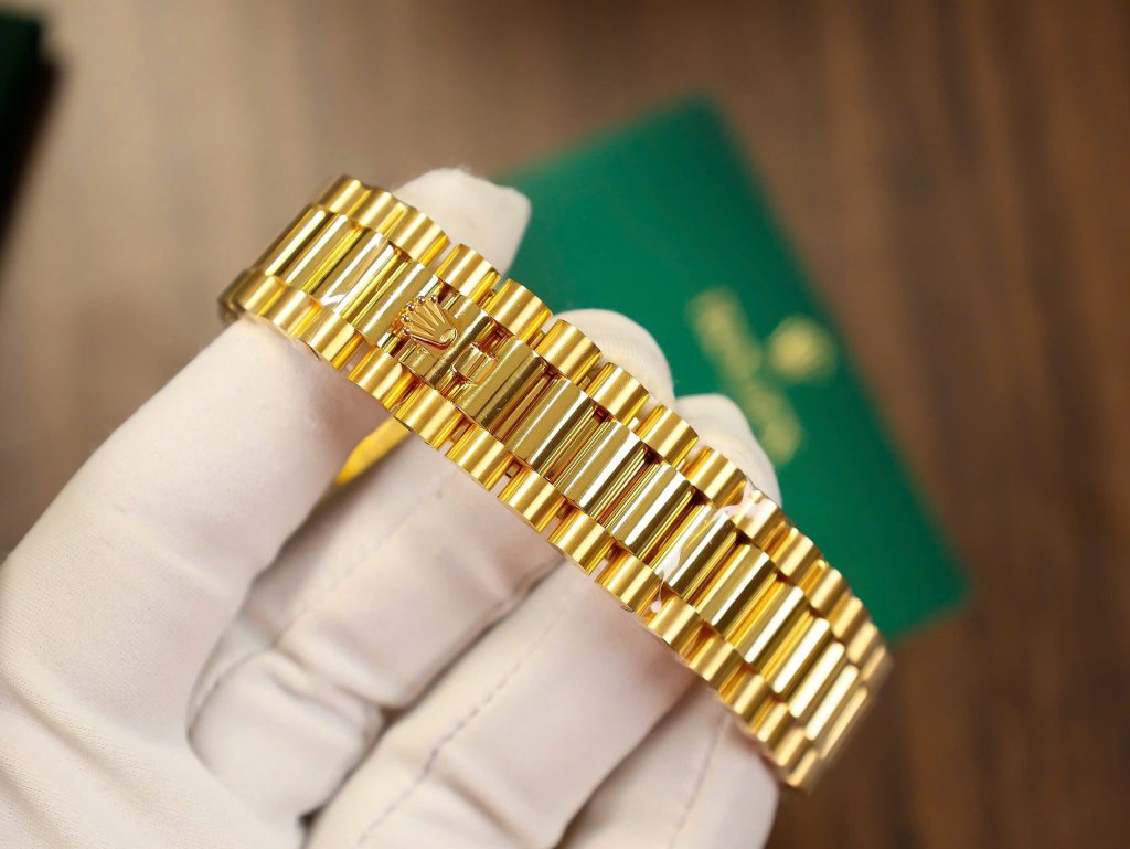 Rolex Day-Date 228238 Gold Wrapped Best Replica Watch GM Factory 40mm