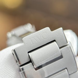 IWC Ingenieur Super Clone Watches Silver Dial GH Factory 40mm (1)