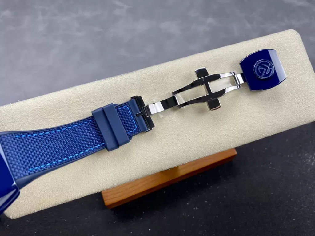 Franck Muller V45 Yachting Ceramic Blue Replica Watches 45mm (5)